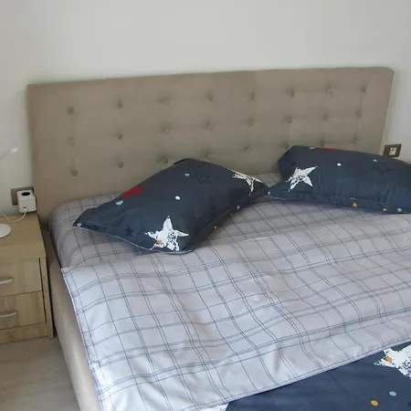 Azzurro On The Apartman Năvodari