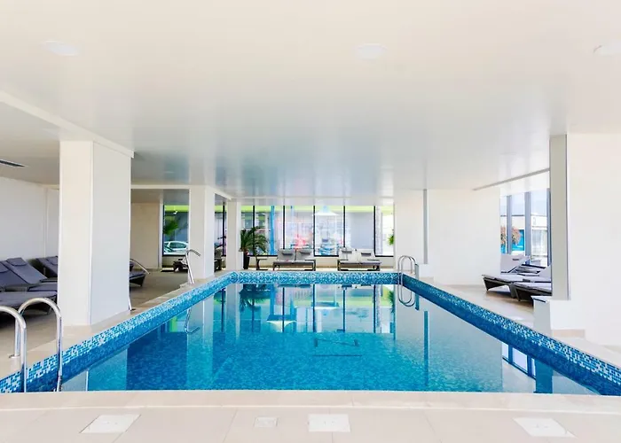 Azzurro On The Năvodari